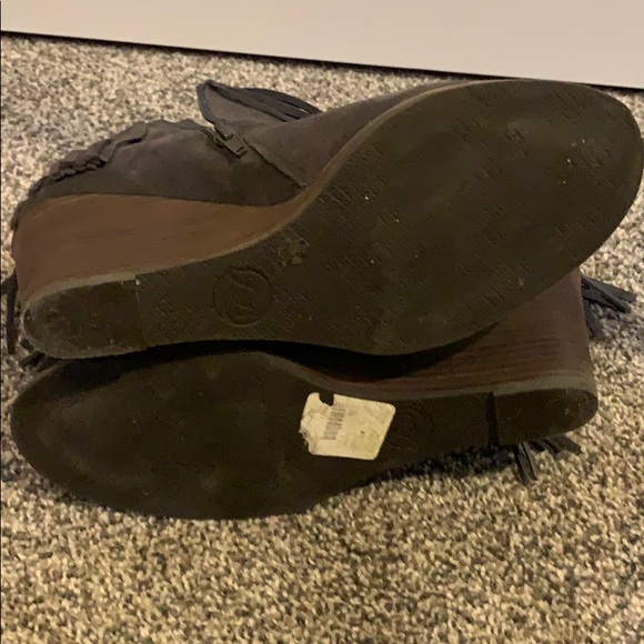 Grey lucky brand booties with tassels 10 - Picture 5 of 6